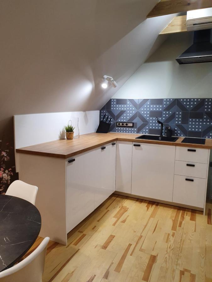 Kk Apartment Ventspils Ngoại thất bức ảnh