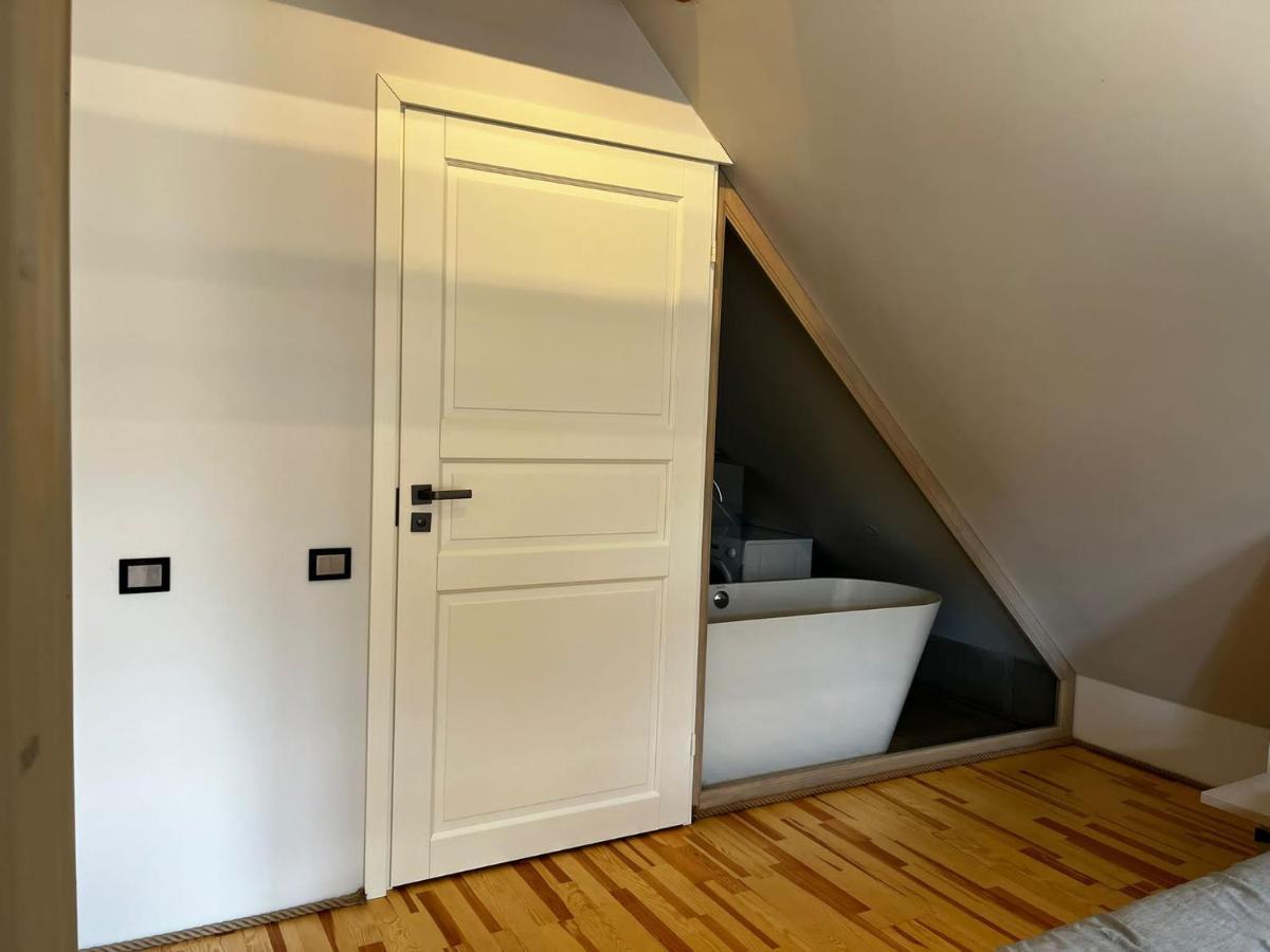 Kk Apartment Ventspils Ngoại thất bức ảnh